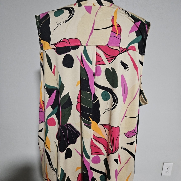 RACHEL Rachel Roy Multicolor Floral Blouse - Picture 5 of 5